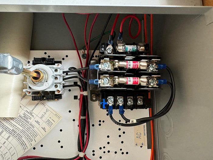 ECH1601AAA EATON Cutler Hammer Size 0 AN16BN0 Combo Starter New