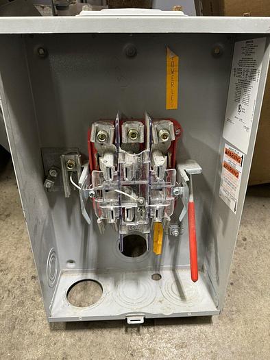 Used Milbank 200 Amp 600V 3P 4W Series 9700L 7 Jaw Bypass Meter Socket