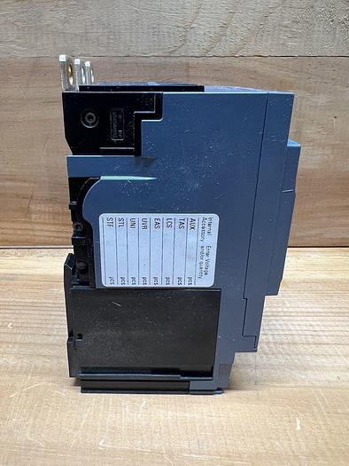 3VA41305ED340AA0 Siemens 3VA4 30 Amp 600V 3 Pole Bolt On Circuit Breaker New