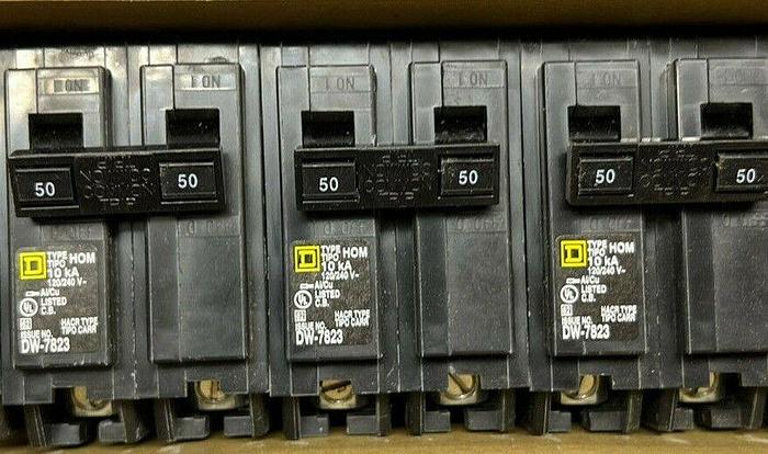 HOM250 Square D 50 Amp 240V 2 Pole Plug In Circuit Breaker Type HOM New Qty 1 785901065326