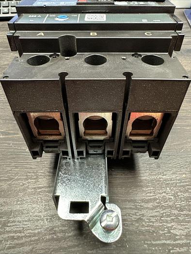 JGA36225YQ Square D 225 Amp 600V 3 Pole I-Line Circuit Breaker New 785901795841