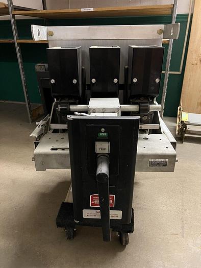 Used Westinghouse DB-50 1600A Frame 600V 3 Pole Maually Operated Draw Out