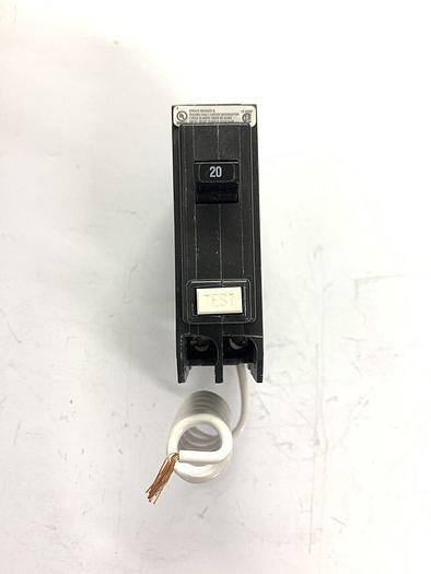 GFTCB120 Eaton Cutler Hammer 20 Amp 1 Pole Type BR Ground Fault Circuit Breaker