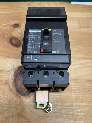 JJA36225 Square D 225 Amp 600V 3 Pole I-Line Circuit Breaker JJ250 JJA New 785901795681