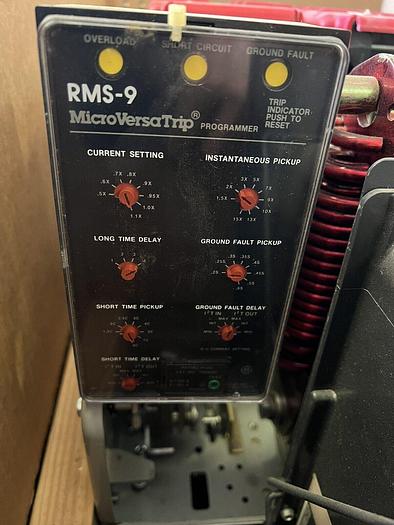 GE AKR-7D-30H 800 Amp 600V Electrically Operated Draw Out Air Circuit Breaker
