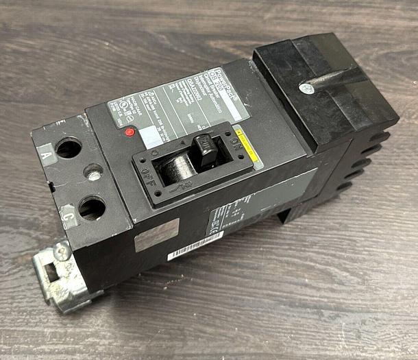QBA222002 Square D 200 Amp 240V 2 Pole 10ka@240V Rated I-Line Circuit Breaker 785901672555