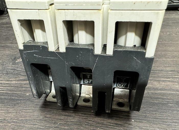 EGH3030FFB EATON 30 Amp 480V 65kA@480V 3 Pole Bolt On Circuit Breaker New