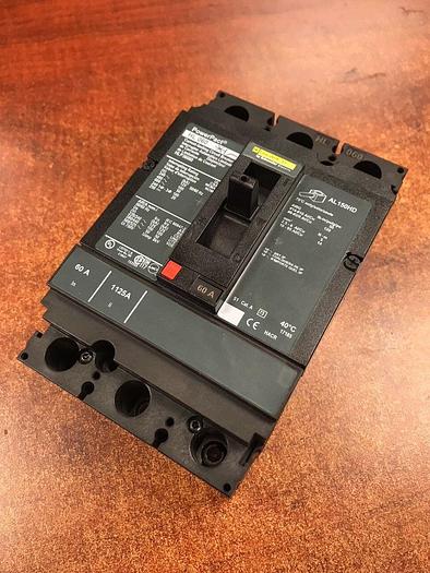 HLP36060 Square D 60 AMP 600V 100KA@480V Bolt on Circuit Breaker HLL36060