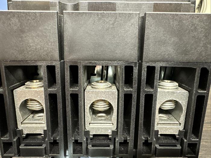 HJA36030 Sqaure D 30 Amp 600V 3 Pole 65kA@480V I-Line Circuit Breaker New