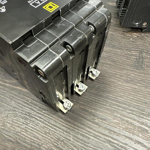 EDB34110 Square D 110 Amp 480V 3 Pole 18kA@480V Bolt On Circuit Breaker New