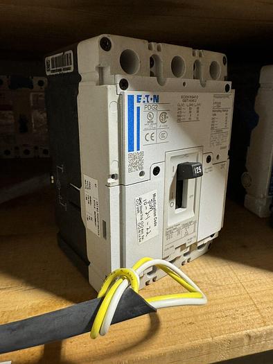 PDG23G0125TFFL EATON 125 Amp 600V 3 Pole PDG2XST130ACDCS Shunt Trip New