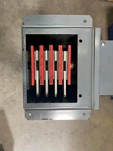 EZM41200BCS Square D Bussed Corner Section EZ Meter Pak New Surplus