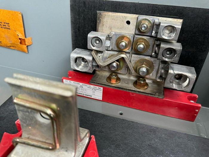 H326NAWK Square D 600 Amp 240V 3 Pole Fusible Nema 12 Fusible Disconnect New