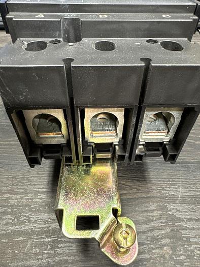 Used JDA36225 Square D 225 Amp 600V 3 Pole 18kA@480V I-Line Circuit Breaker 785901834168