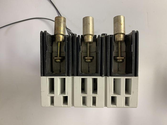 Used FBV36TE070RV GE 70 Amp 600V 3 Pole Bolt On Circuit Breaker FASHTKW Shunt Trip