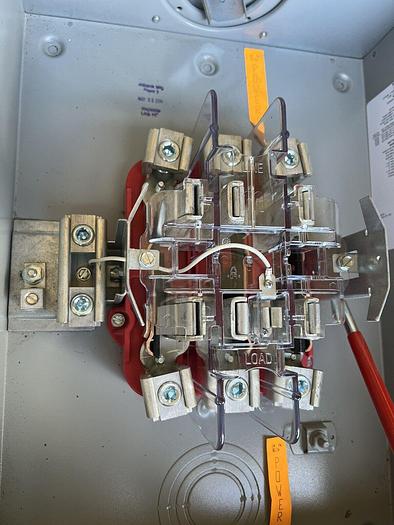 Milbank 200 Amp 600V 3P 4W Series 9700L 7 Jaw Bypass Meter Socket New