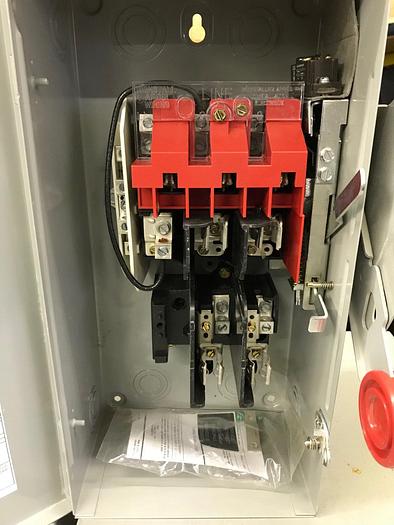 DH261NGK2 Cutler Hammer  30 Amp 600V 2 Pole 3 Wire Fusible Disconnect Switch
