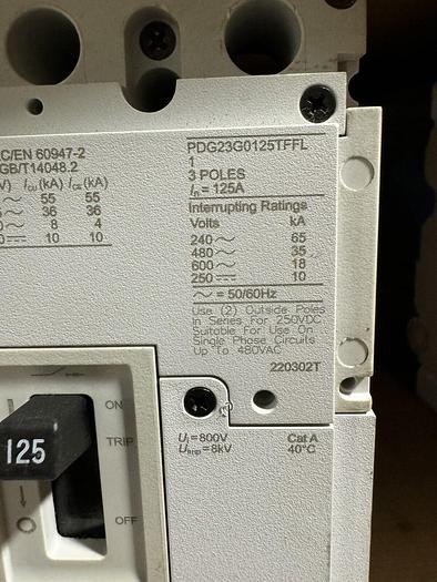 PDG23G0125TFFL EATON 125 Amp 600V 3 Pole PDG2XST130ACDCS Shunt Trip New