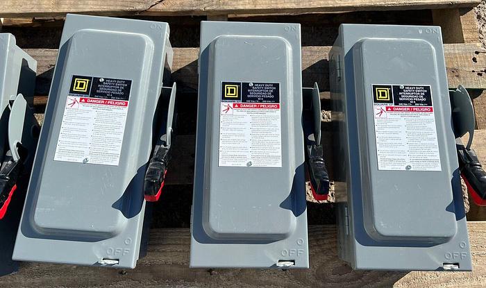 Used H322N Square D 60 Amp 240V 3 Pole 4 Wire Fusible Nema 1 Indoor Disconnect Switch