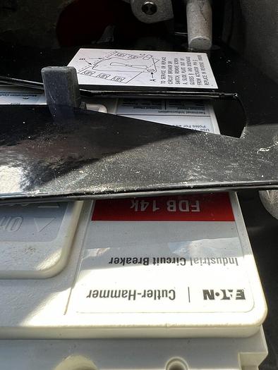 Russellstoll DBRE350403000 Max-Guard 30 Amp 480V Explosion Proof Receptacle New