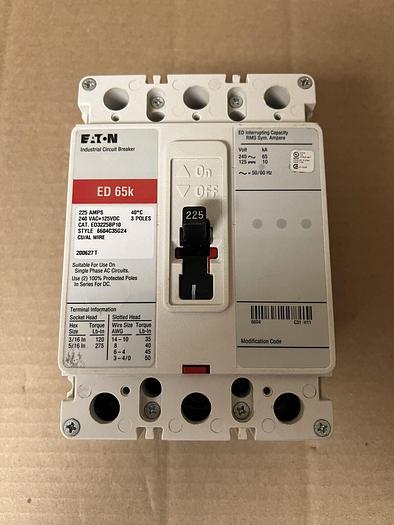 ED3225 Cutler Hammer 225 Amp 240V 3 Pole Bolt On Circuit Breaker New