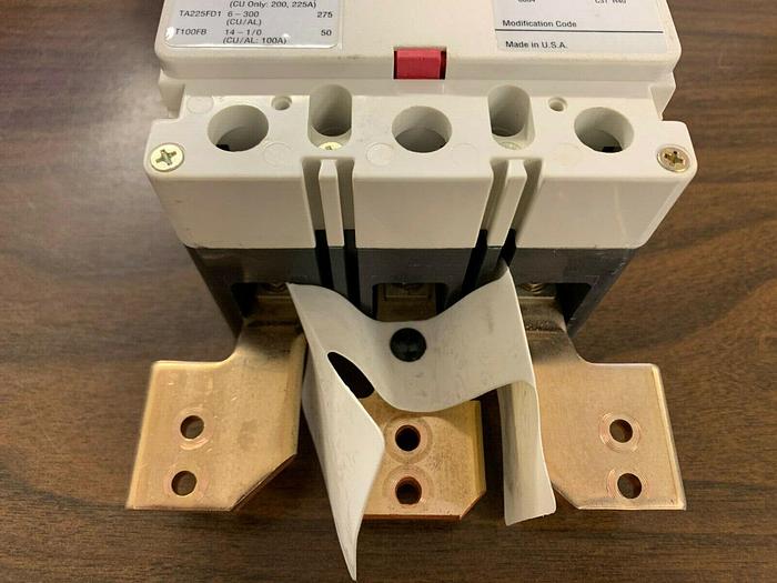 Used EDB3150 Cutler Hammer 150 Amp 240V 3 Pole Bolt On Circuit Breaker
