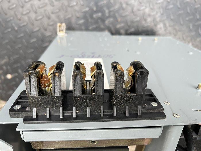 Used Square D Model 5 Size 3 Motor Control Bucket 8536SE01 18" Bucket Fusible