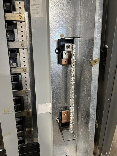 Used Cutler Hammer PRL1 225 Amp Main Lug Only 208/120V 3 Phase 4 Wire Breaker Panel