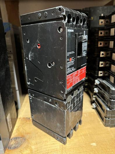 CED63B070 Siemens 70 Amp 600V 200kA@480V 3 Pole Bolt On Circuit Breaker New 783643210721