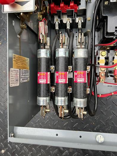 Used Square D Model 5 Size 3 Motor Control Bucket 8536SE01 18" Bucket Fusible