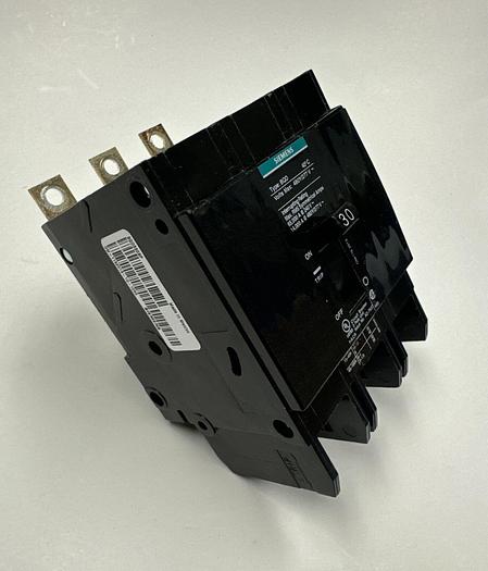 Used BQD330 Siemens 30 Amp 480V 14kA@480V 3 Pole Bolt On Circuit Breaker 783643277373