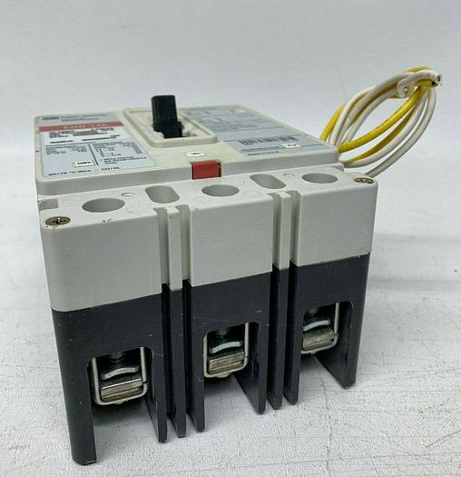 Used EHD3030 Cutler Hammer 30 Amp 480V 3 Pole Bolt On Circuit Breaker with Aux Switch