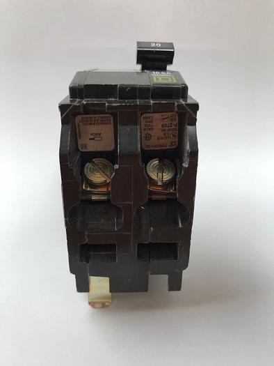 Used QO220 Square D 20 Amp 120/240V Plug In Circuit Breaker Type QO 785901400363