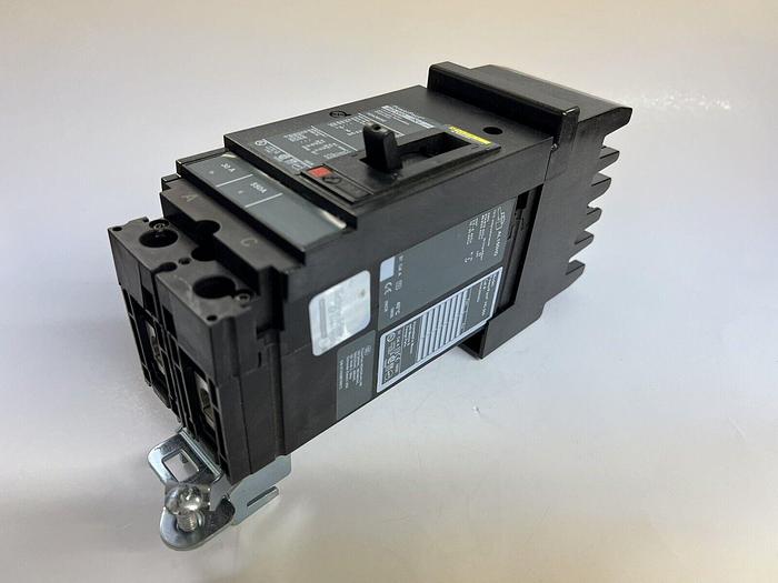 Square D HDA260302 30 Amp 600V 2 Pole I-Line Circuit Breaker New Surplus 785901416456