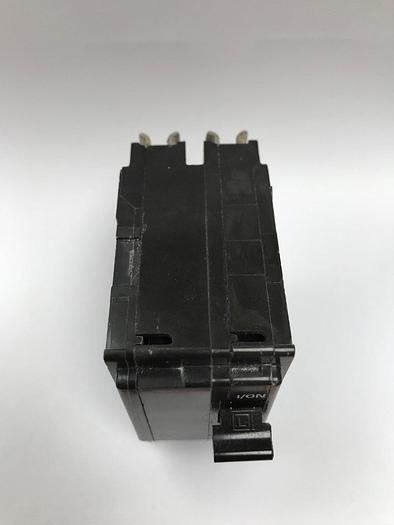 Used QO220 Square D 20 Amp 120/240V Plug In Circuit Breaker Type QO 785901400363