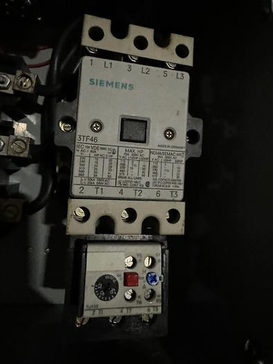 Used RA30D481 Siemens 100 Amp 480V Combination Motor Starter Bus Plug RV363