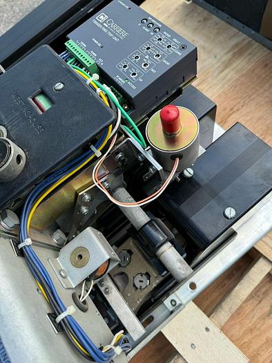 Used DB50 Westinghouse 1600 Amp 600V 3 Pole Manually Operated Fixed Mount LSIG Trip