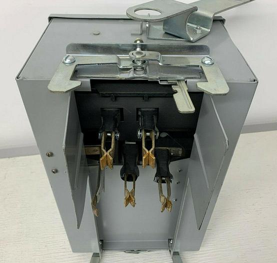 Used RV463G Siemens ITE 100 Amp 600V 3P 4W Ground Fusible XL-X Bus Plug Switch 783643230194