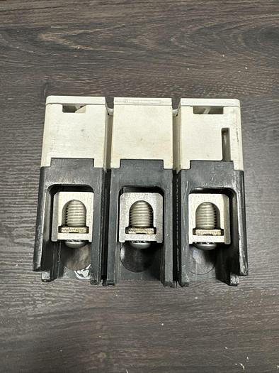 HEB3B050 Siemens 50 Amp 480V 3 Pole 65k Rated Bolt On Circuit Breaker New