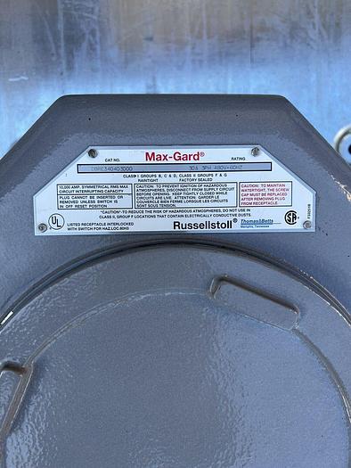 Russellstoll DBRE340403000 Max-Guard 30 Amp 480V Explosion Proof Receptacle New