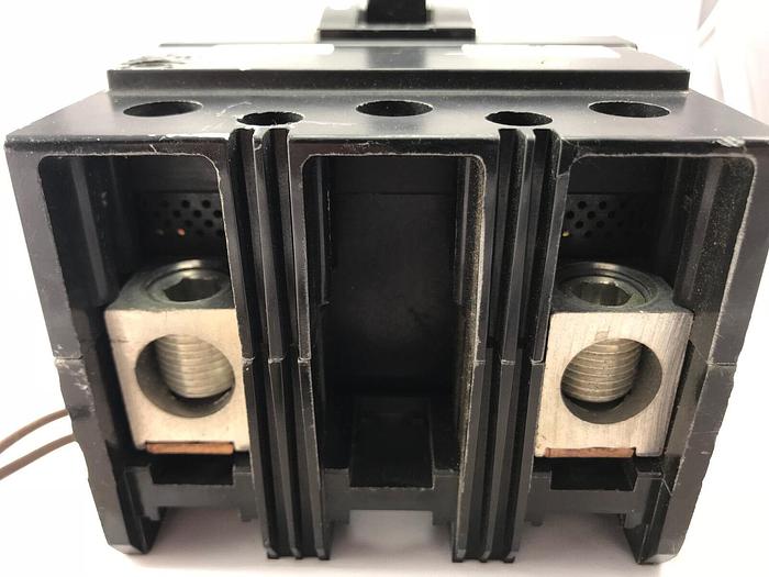 SQUARE D KAL261251143 125 AMP 600V 2 POLE 24V Undervoltage Trip UVR 1143 NEW