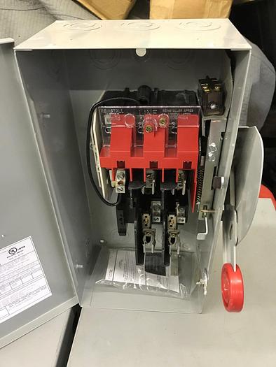 DH261NGK2 Cutler Hammer  30 Amp 600V 2 Pole 3 Wire Fusible Disconnect Switch