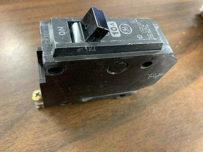 TQB1110 GE 10 Amp 120V Single Pole Bolt On Circuit Breaker New