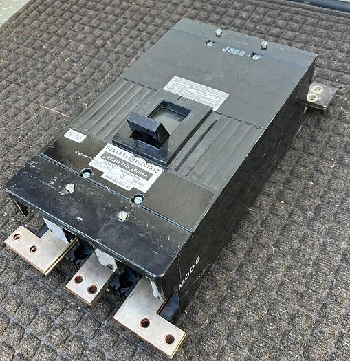 Used TKMA3Y1200 GE 1200 Amp 600V 3 Pole Molded Case Switch with Copper Bus