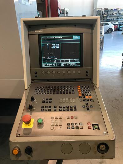 Usato CENTRO DI LAVORO VERTICALE 