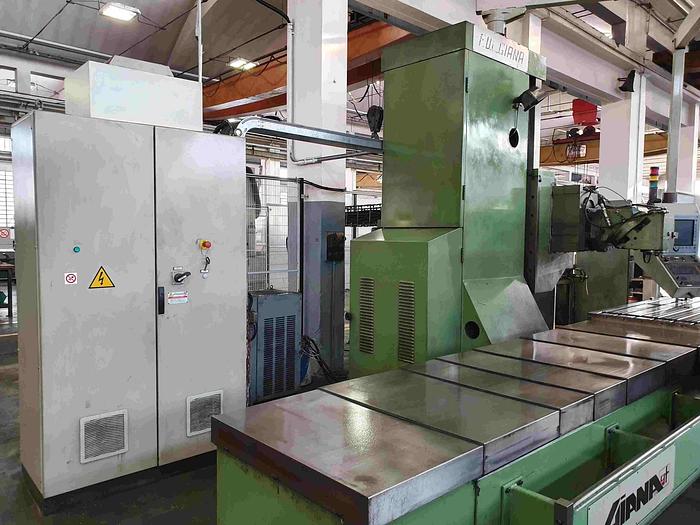 Usato FRESATRICE A BANCO FISSO GIANA GFR 3000 CNC