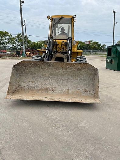 Used 1990 CAT IT-14B