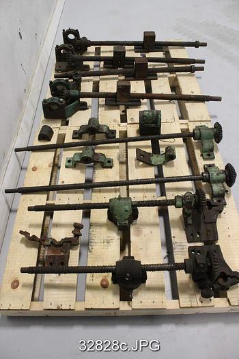 Used 1 Lot, Felt Stretch Parts #32828