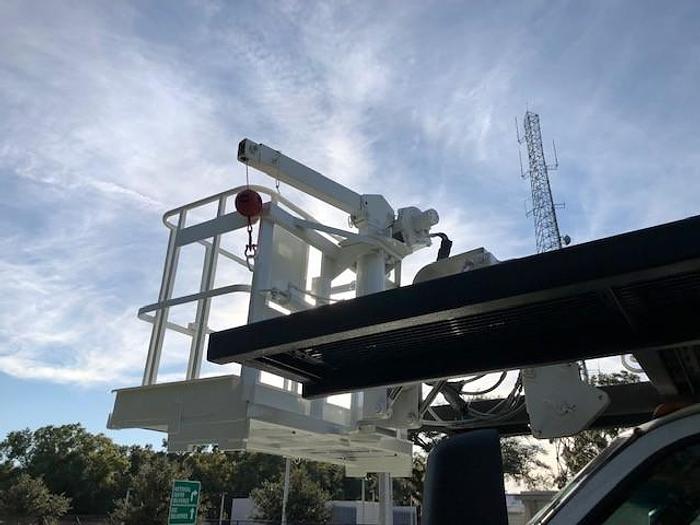 Used 2006 GMC C8500 6x4 Manitex SC75 Sign Crane - 26676