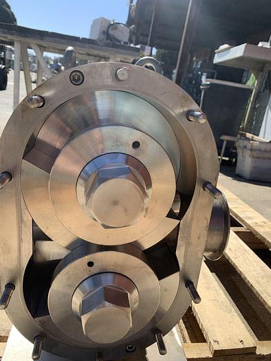 Used Pump, Waukesha, Mdl 220U2, 7.5 HP, 4" In/Out #C743877